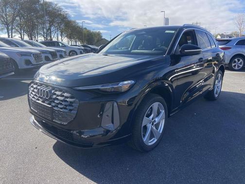 2025 Audi Q5 Premium Plus TFSI quattro S tronic