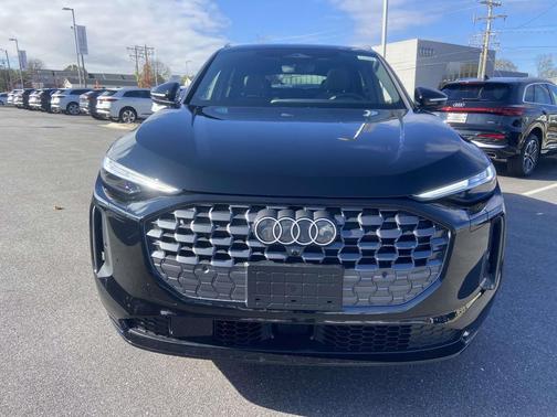 2025 Audi Q5 Premium Plus TFSI quattro S tronic