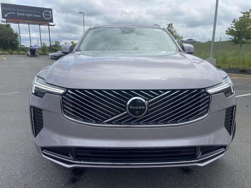 2026 Volvo XC90 B5 Plus 6-Seater