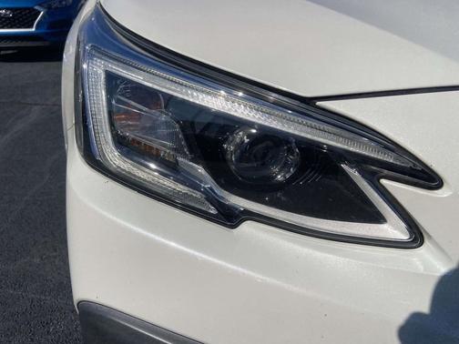 2020 Subaru Outback Touring