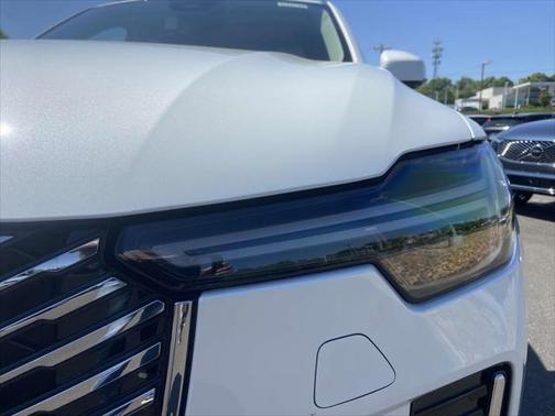 2025 Volvo XC90 Plug-In Hybrid T8 Ultra 6-Seater
