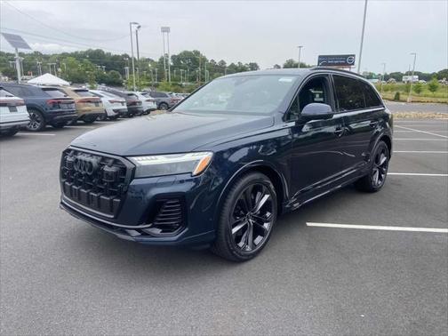 2025 Audi Q7 55 Prestige