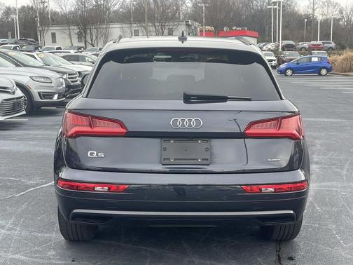2020 Audi Q5 45 Premium