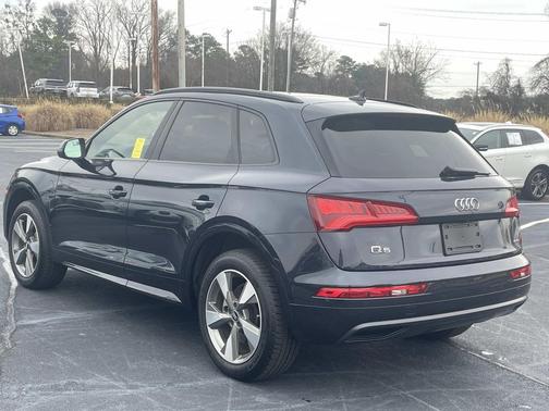 2020 Audi Q5 45 Premium