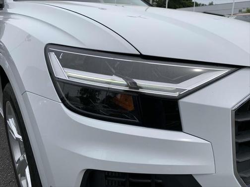 2022 Audi Q8 55 Premium