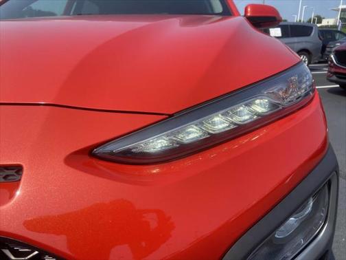 2020 Hyundai KONA SEL