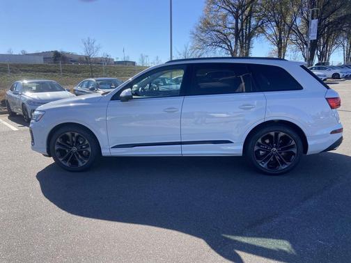 2026 Audi Q7 55 Premium Plus
