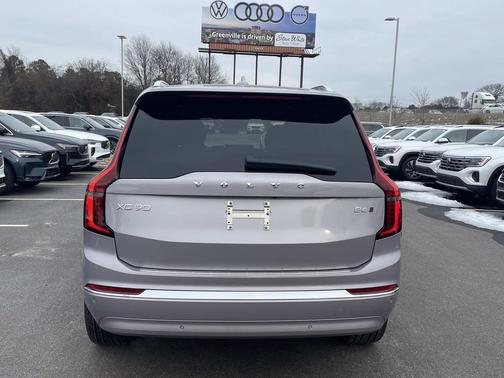 2026 Volvo XC90 Plus, B6 AWD Gas (mild hybrid), Gasoline, Bright, 7 Seats