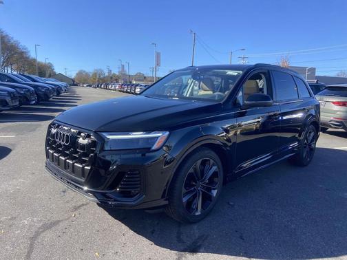 2026 Audi Q7 55 Premium Plus