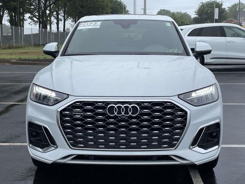 Glacier White Metallic 2023 Audi Q5 45 S line Premium Plus
