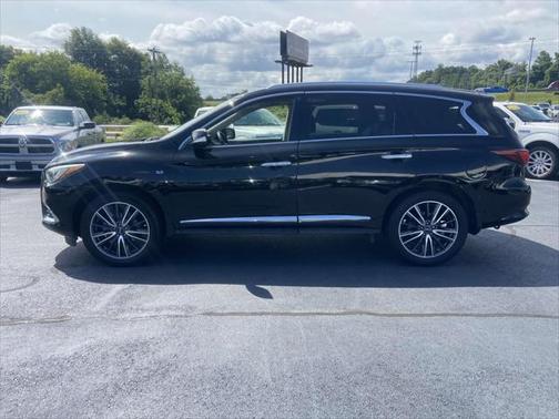 2017 INFINITI QX60 Base