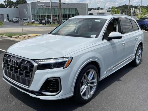 2025 Audi Q7 55 Prestige
