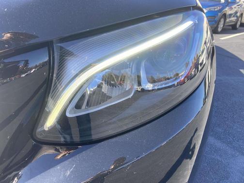 2019 Mercedes-Benz GLC 300 4MATIC