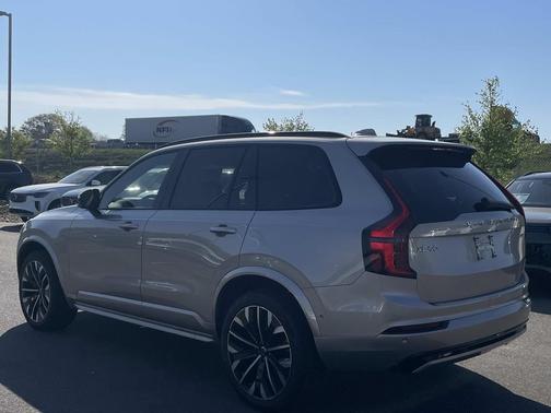 Bright Dusk Metallic 2026 Volvo XC90 Ultra Dark Theme, B6 AWD Gas (mild hybrid), Gasoline, 7 Seats
