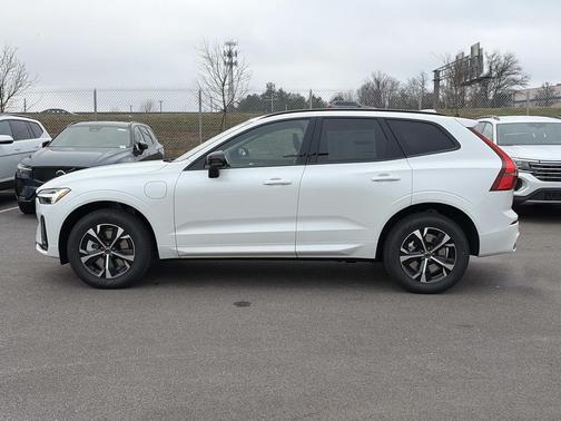 2026 Volvo XC60 Plug-In Hybrid Core, T8 AWD Electric/Gasoline, Dark