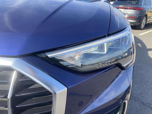 2022 Audi Q3 40 Premium