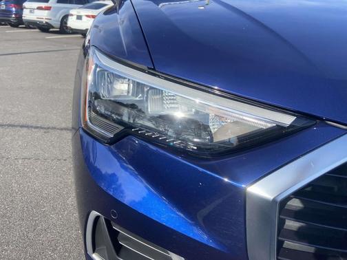 2022 Audi Q3 40 Premium