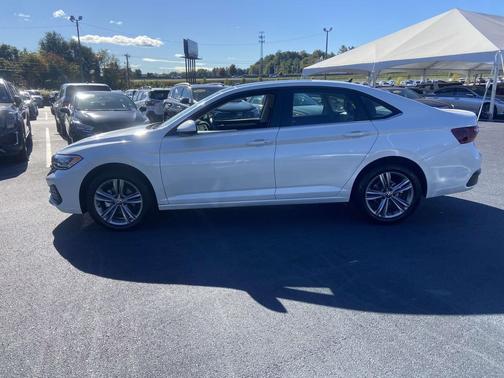 2024 Volkswagen Jetta 1.5T SE
