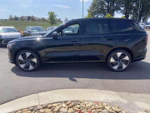 2025 Volvo EX90 Twin Motor Performance Ultra
