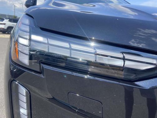 2025 Volvo EX90 Twin Motor Performance Ultra