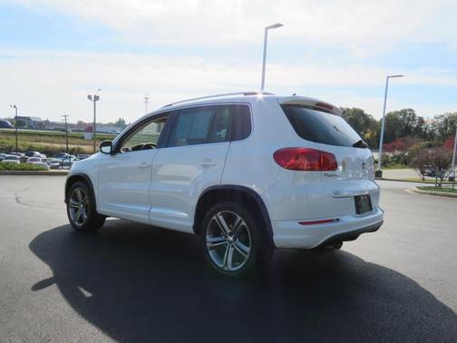 2017 Volkswagen Tiguan 2.0T Sport