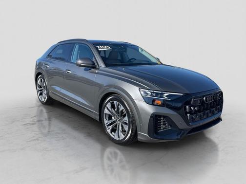 2025 Audi Q8 55 Prestige