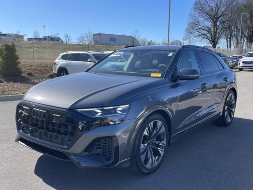 2025 Audi Q8 55 Prestige