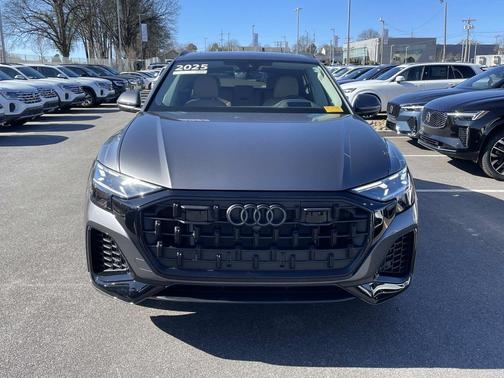2025 Audi Q8 55 Prestige