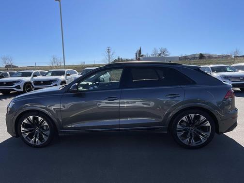 2025 Audi Q8 55 Prestige