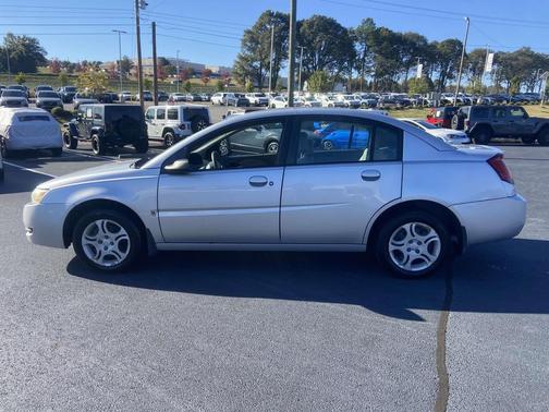 2004 Saturn Ion 2