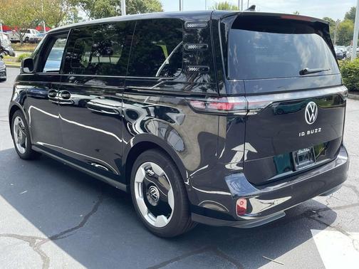 2025 Volkswagen ID. Buzz Pro S
