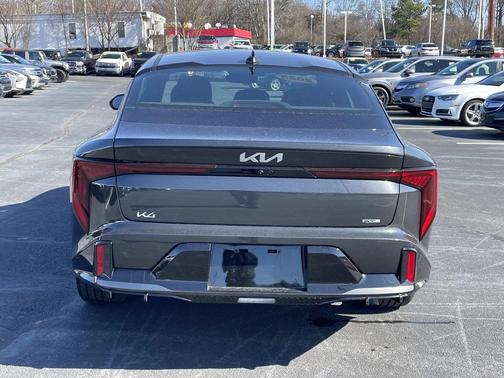 2025 Kia K4 GT-Line