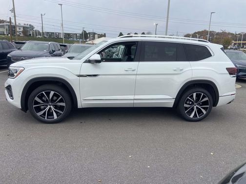 2026 Volkswagen Atlas 2.0T SEL Premium R-Line 4MOTION