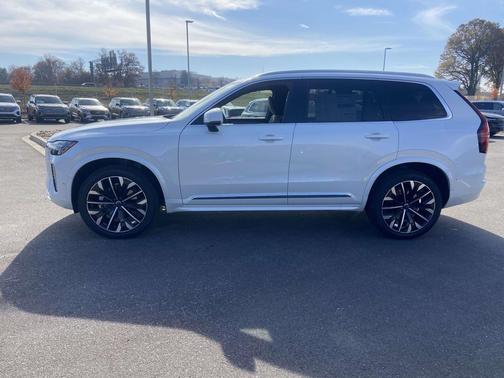 2026 Volvo XC90 B6 Plus 7-Seater