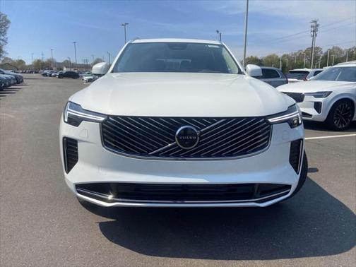 2025 Volvo XC90 Plug-In Hybrid T8 Plus 7-Seater