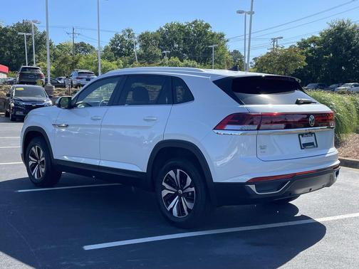 White 2026 Volkswagen Atlas Cross Sport 2.0T SE