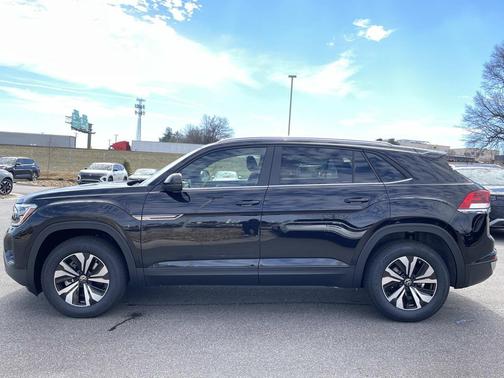 2026 Volkswagen Atlas Cross Sport 2.0T SE