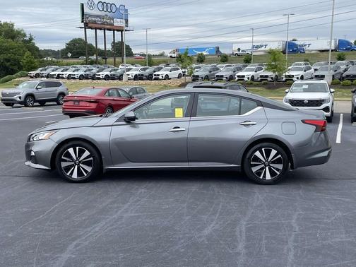 Gun Metallic 2022 Nissan Altima 2.5 SV