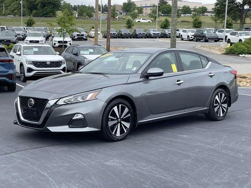 Gun Metallic 2022 Nissan Altima 2.5 SV