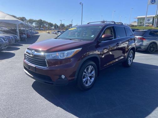 2015 Toyota Highlander LE