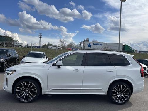 2026 Volvo XC90 Ultra, B6 AWD Gas (mild hybrid), Gasoline, Bright, 6 Seats