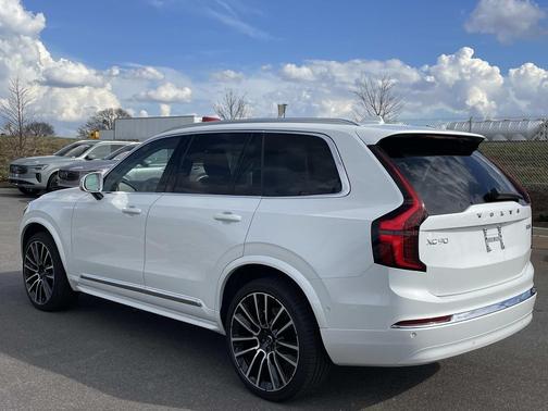 2026 Volvo XC90 Ultra, B6 AWD Gas (mild hybrid), Gasoline, Bright, 6 Seats