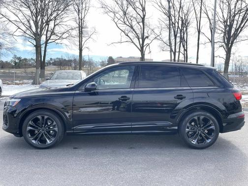 2026 Audi Q7 55 Premium Plus