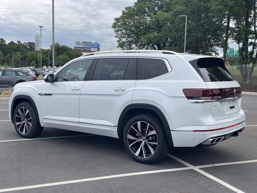 White 2026 Volkswagen Atlas 2.0T SEL Premium R-Line 4MOTION