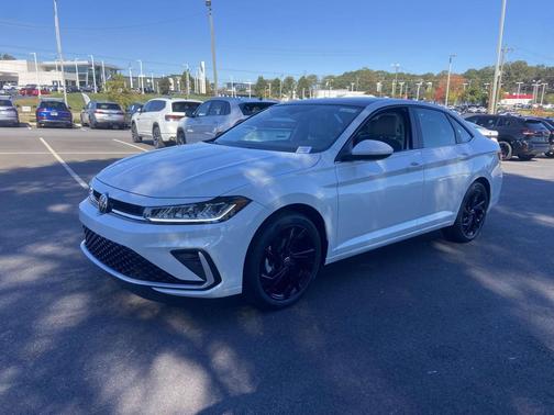 2026 Volkswagen Jetta 1.4T SE