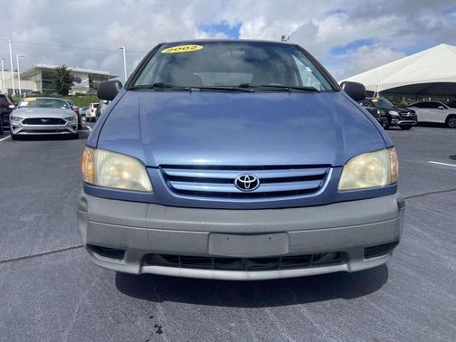 2002 Toyota Sienna XLE
