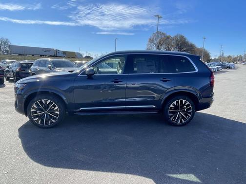 2026 Volvo XC90 B6 Ultra 7-Seater