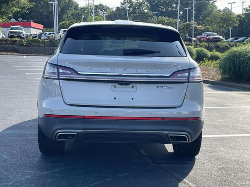 Ceramic Pearl Metallic Tri-Coat 2019 Lincoln Nautilus Reserve