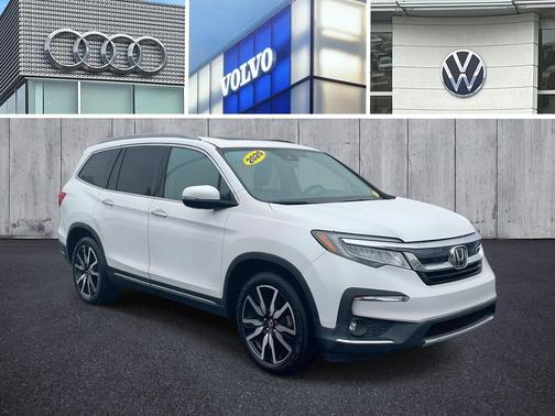 2020 Honda Pilot Touring 8-Passenger