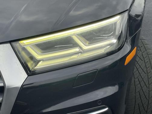 2018 Audi Q5 2.0T Tech Premium